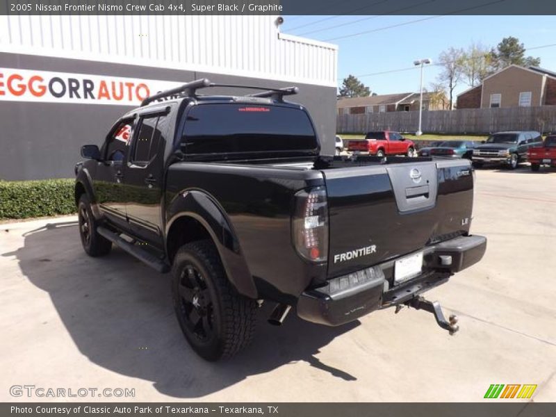 Super Black / Graphite 2005 Nissan Frontier Nismo Crew Cab 4x4