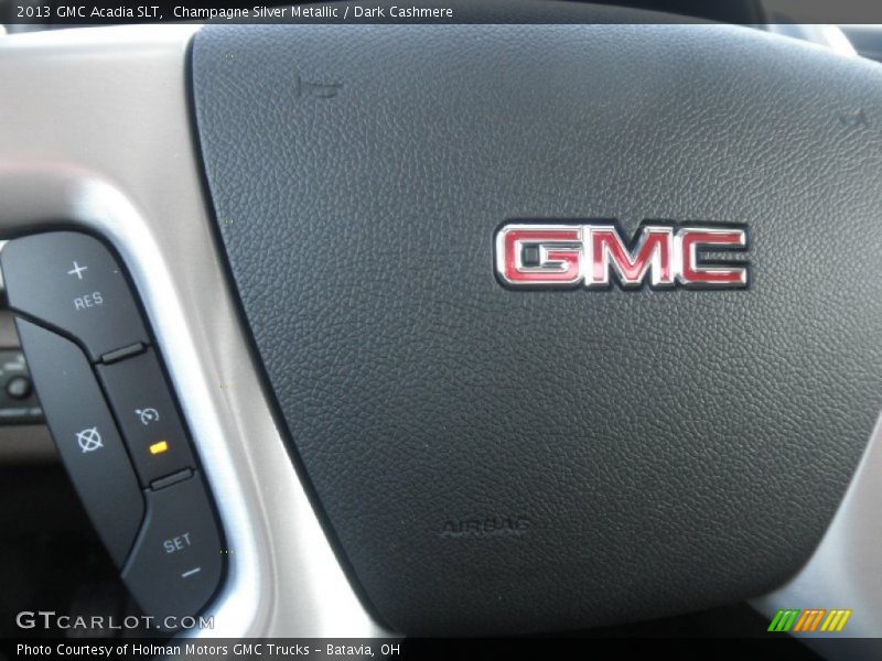 Champagne Silver Metallic / Dark Cashmere 2013 GMC Acadia SLT
