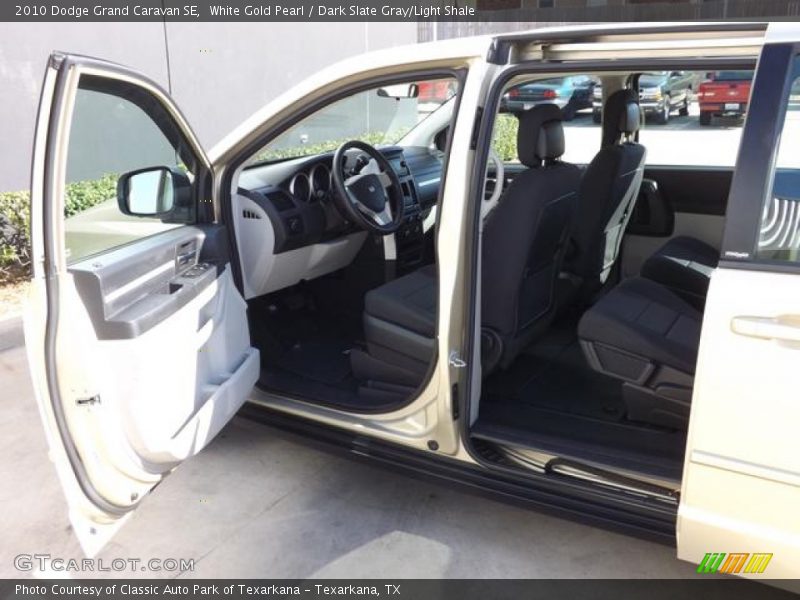 White Gold Pearl / Dark Slate Gray/Light Shale 2010 Dodge Grand Caravan SE