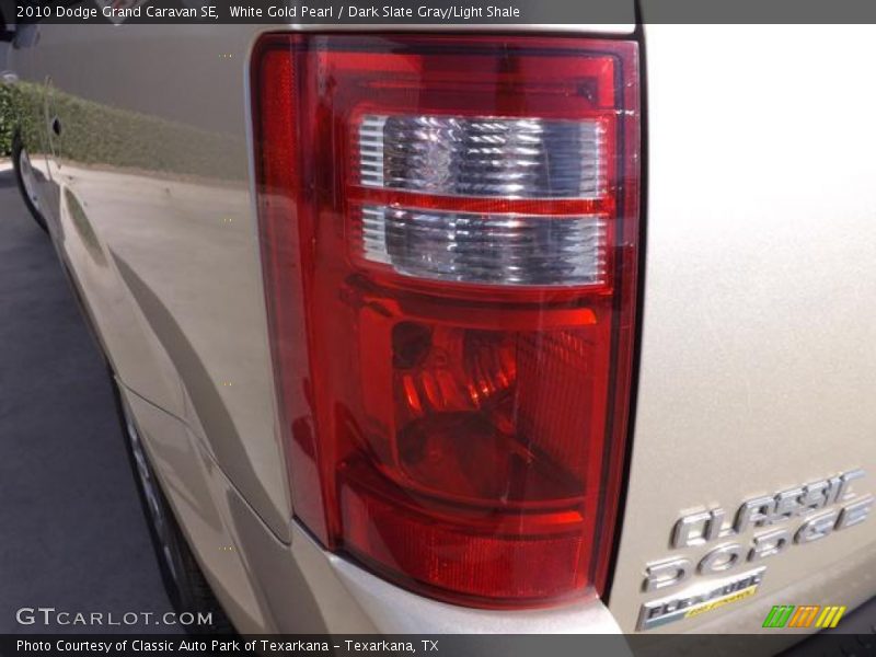 White Gold Pearl / Dark Slate Gray/Light Shale 2010 Dodge Grand Caravan SE