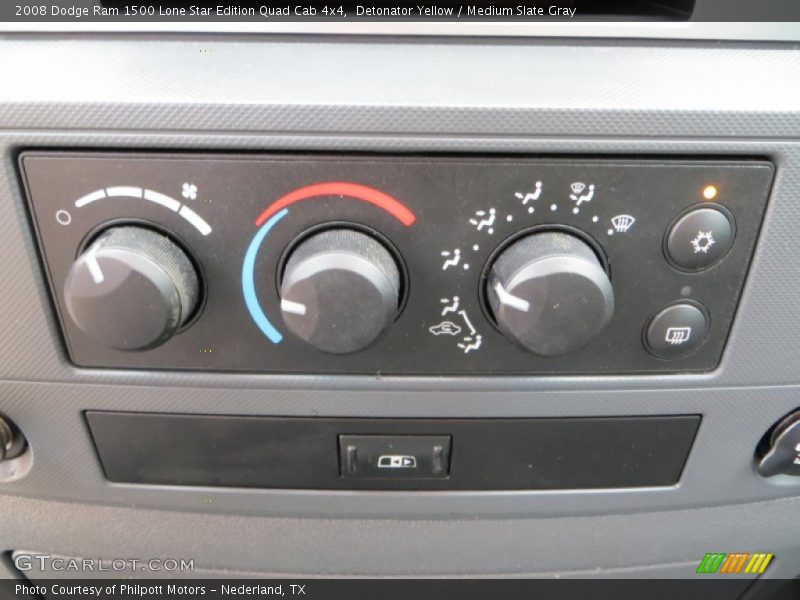 Controls of 2008 Ram 1500 Lone Star Edition Quad Cab 4x4