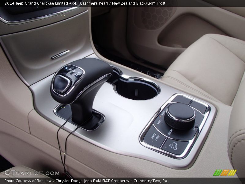 Cashmere Pearl / New Zealand Black/Light Frost 2014 Jeep Grand Cherokee Limited 4x4