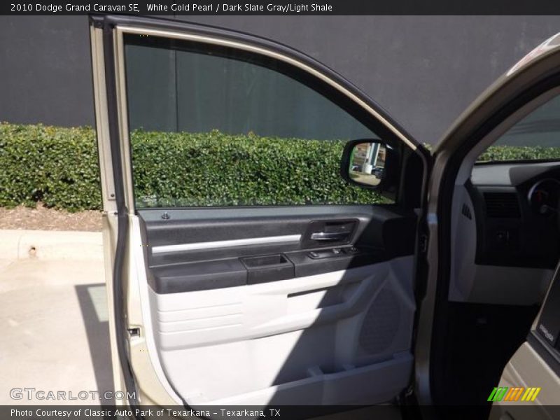 White Gold Pearl / Dark Slate Gray/Light Shale 2010 Dodge Grand Caravan SE