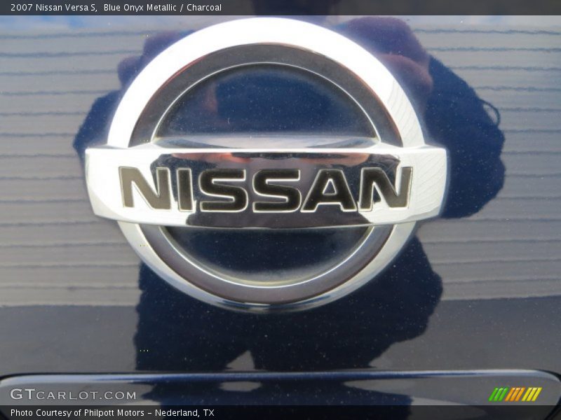 Blue Onyx Metallic / Charcoal 2007 Nissan Versa S