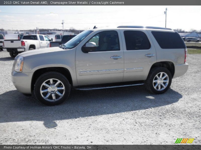 Champagne Silver Metallic / Cocoa/Light Cashmere 2013 GMC Yukon Denali AWD