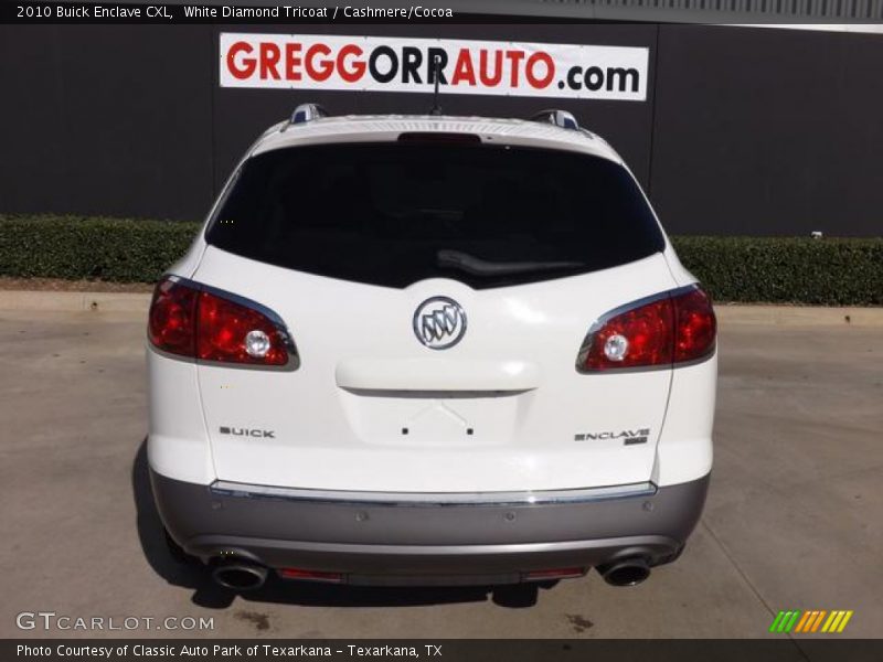 White Diamond Tricoat / Cashmere/Cocoa 2010 Buick Enclave CXL