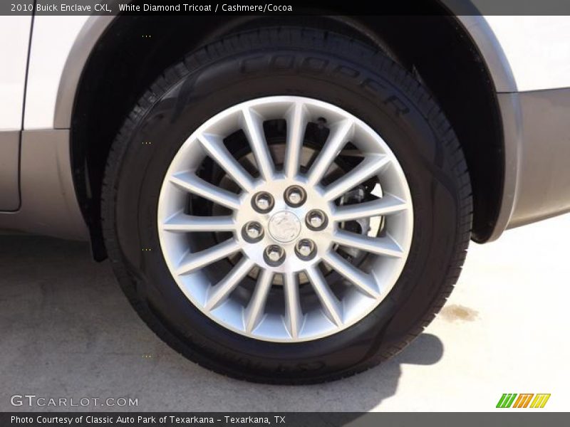 White Diamond Tricoat / Cashmere/Cocoa 2010 Buick Enclave CXL