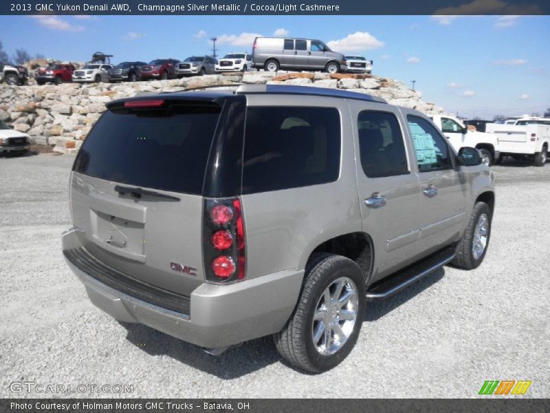 Champagne Silver Metallic / Cocoa/Light Cashmere 2013 GMC Yukon Denali AWD