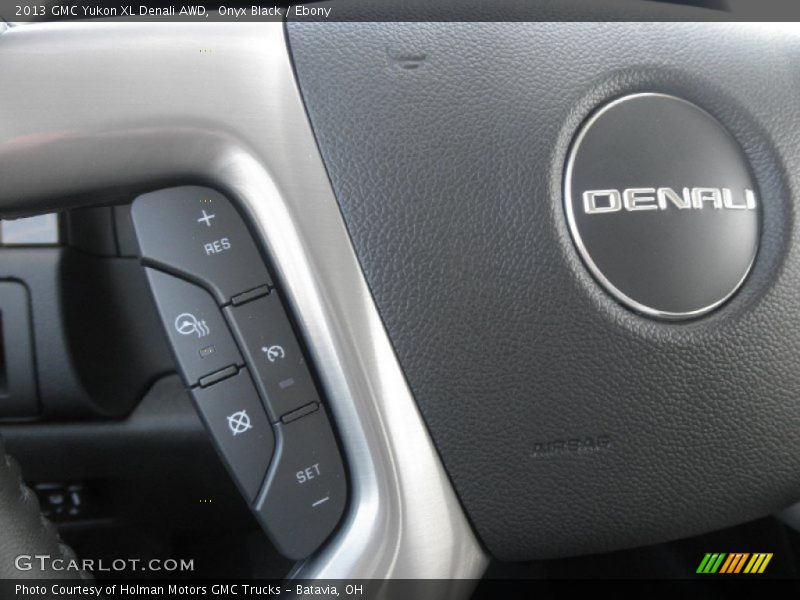 Onyx Black / Ebony 2013 GMC Yukon XL Denali AWD