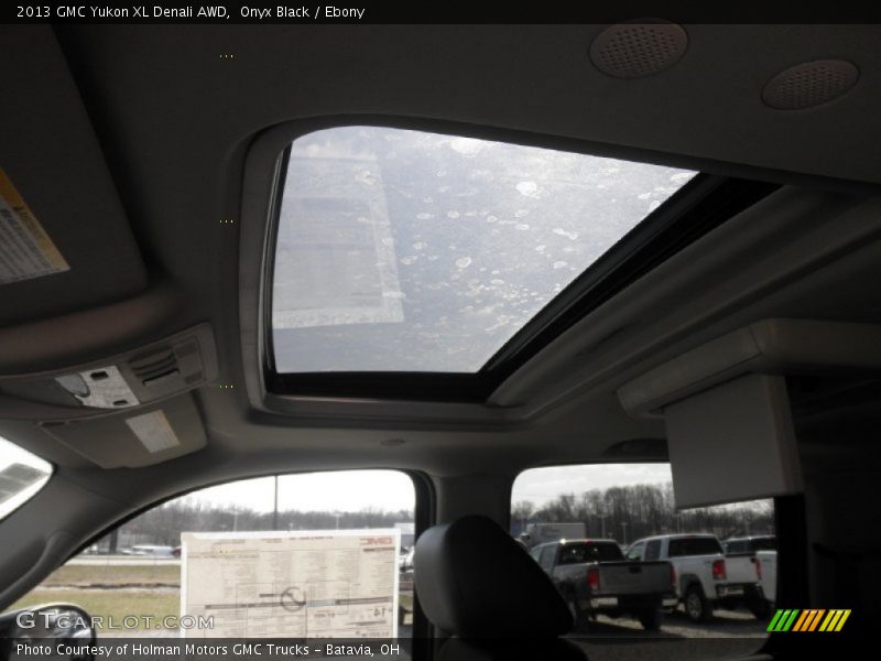 Onyx Black / Ebony 2013 GMC Yukon XL Denali AWD