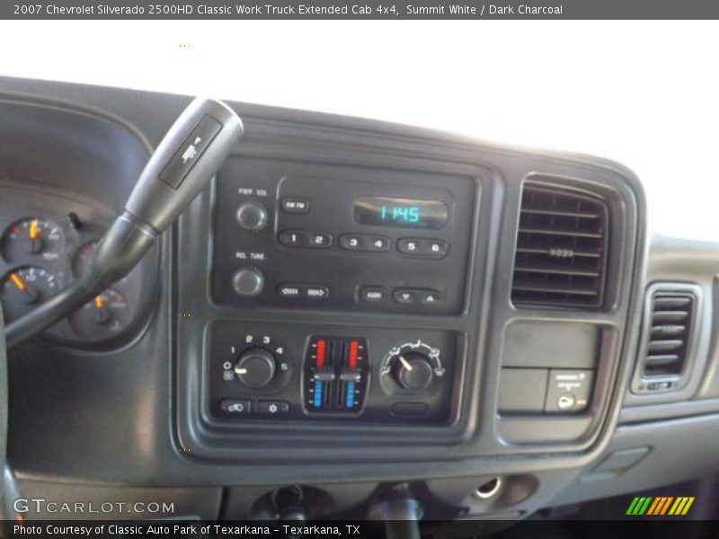 Summit White / Dark Charcoal 2007 Chevrolet Silverado 2500HD Classic Work Truck Extended Cab 4x4