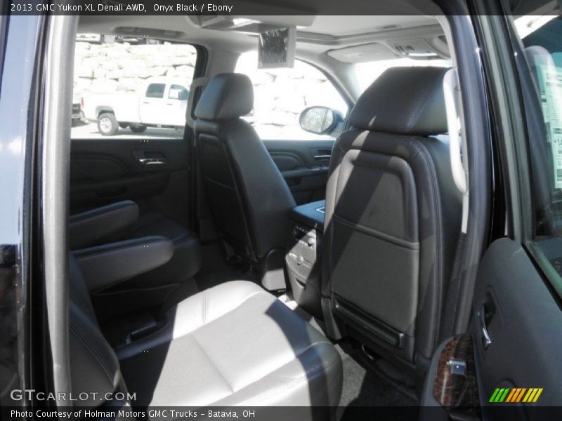 Onyx Black / Ebony 2013 GMC Yukon XL Denali AWD