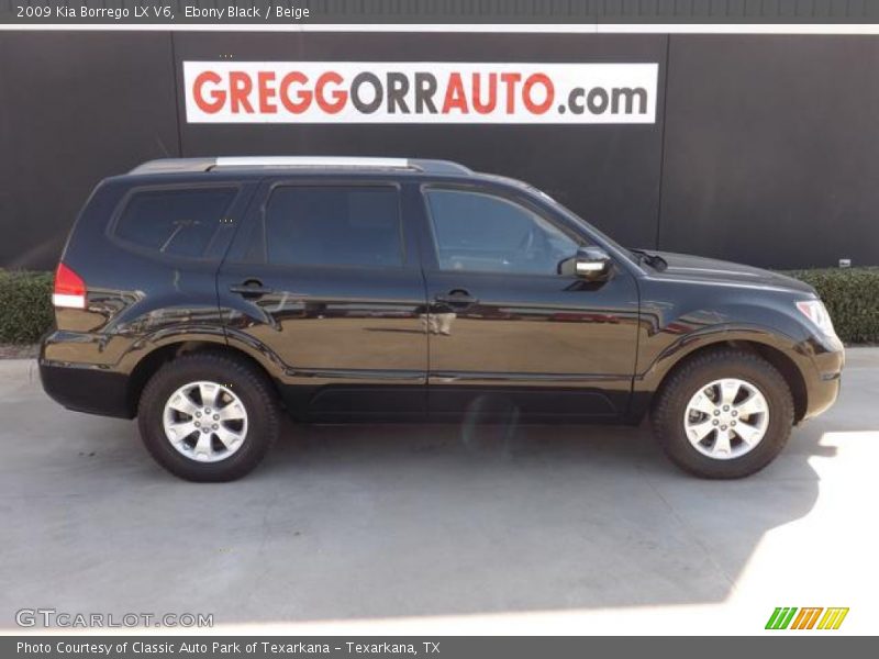 Ebony Black / Beige 2009 Kia Borrego LX V6