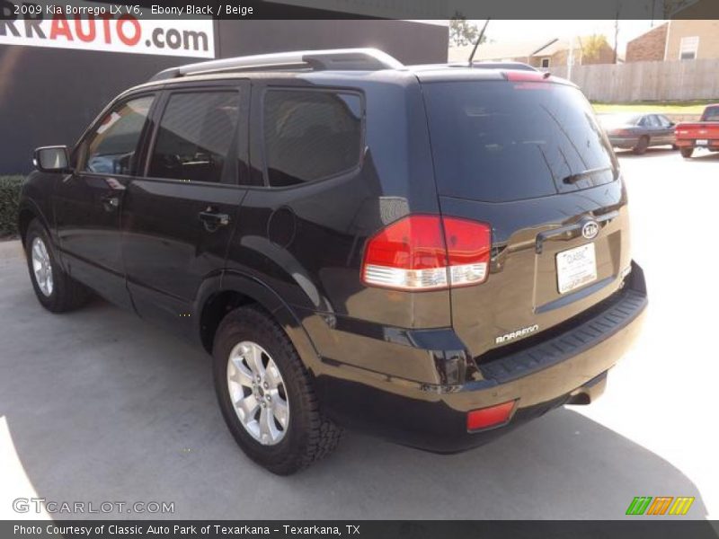 Ebony Black / Beige 2009 Kia Borrego LX V6