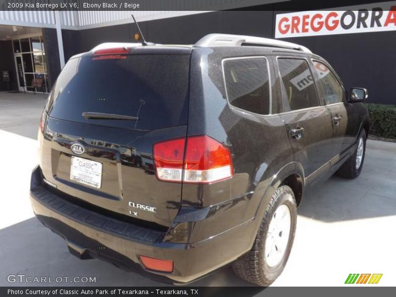 Ebony Black / Beige 2009 Kia Borrego LX V6