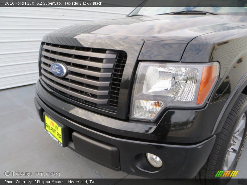 Tuxedo Black / Black 2010 Ford F150 FX2 SuperCab