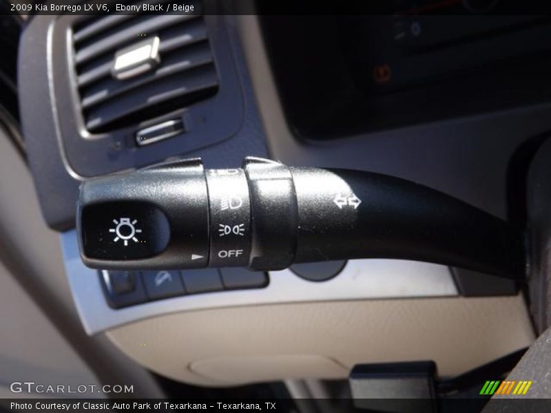 Ebony Black / Beige 2009 Kia Borrego LX V6