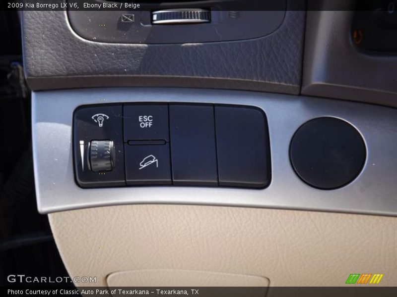 Ebony Black / Beige 2009 Kia Borrego LX V6