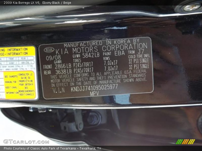 Ebony Black / Beige 2009 Kia Borrego LX V6