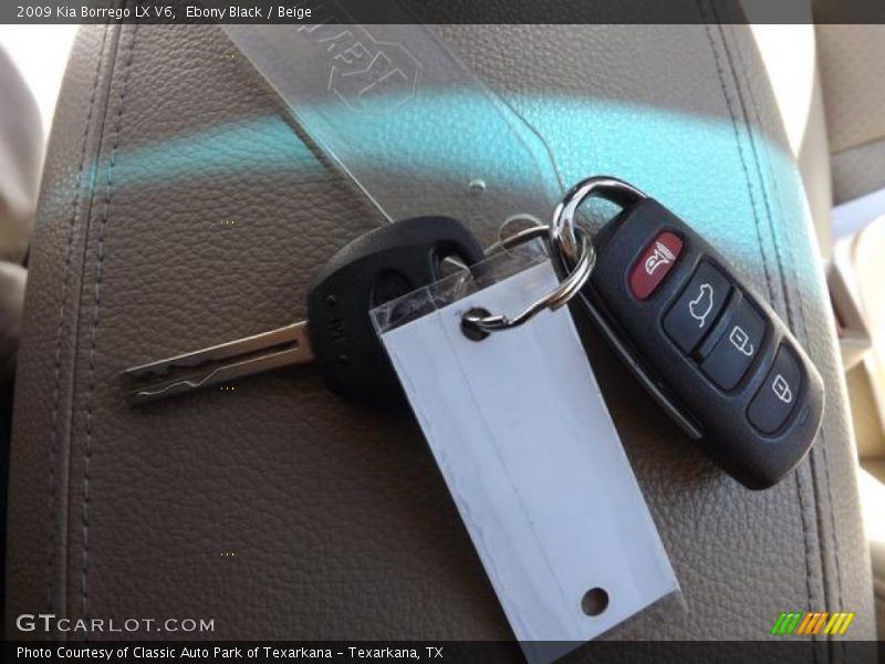 Ebony Black / Beige 2009 Kia Borrego LX V6