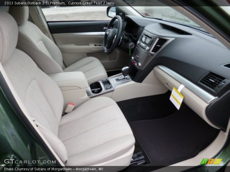 Cypress Green Pearl / Ivory 2013 Subaru Outback 2.5i Premium