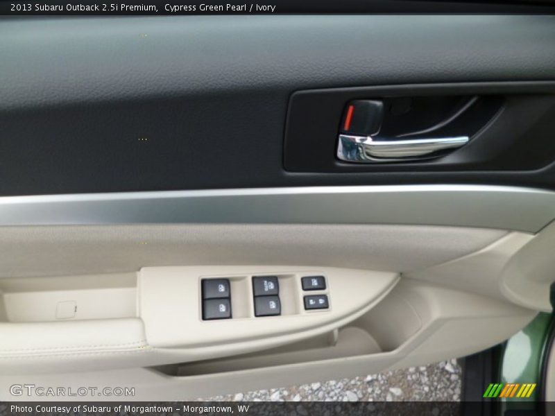 Cypress Green Pearl / Ivory 2013 Subaru Outback 2.5i Premium