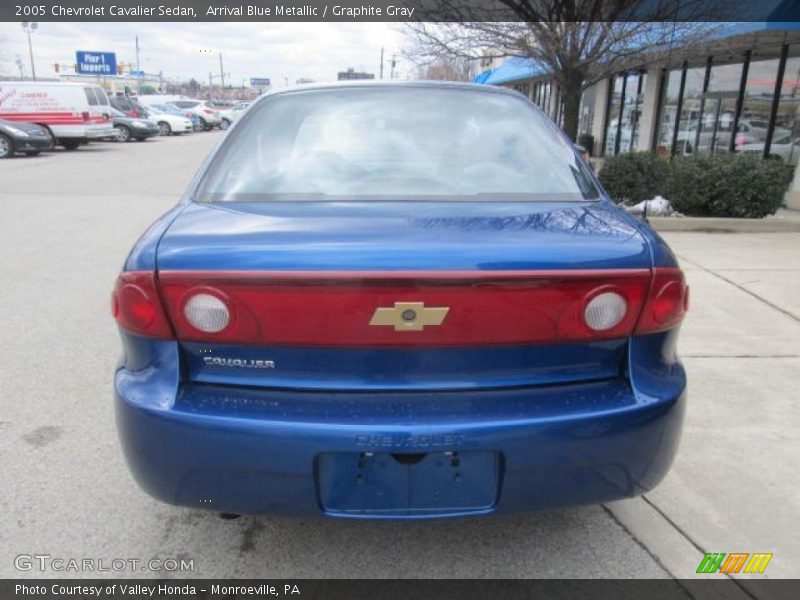 Arrival Blue Metallic / Graphite Gray 2005 Chevrolet Cavalier Sedan