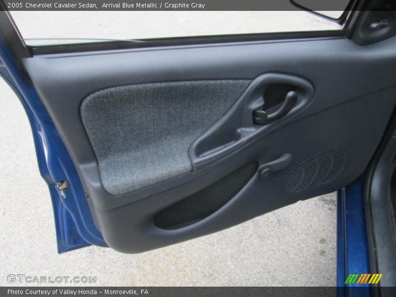 Arrival Blue Metallic / Graphite Gray 2005 Chevrolet Cavalier Sedan