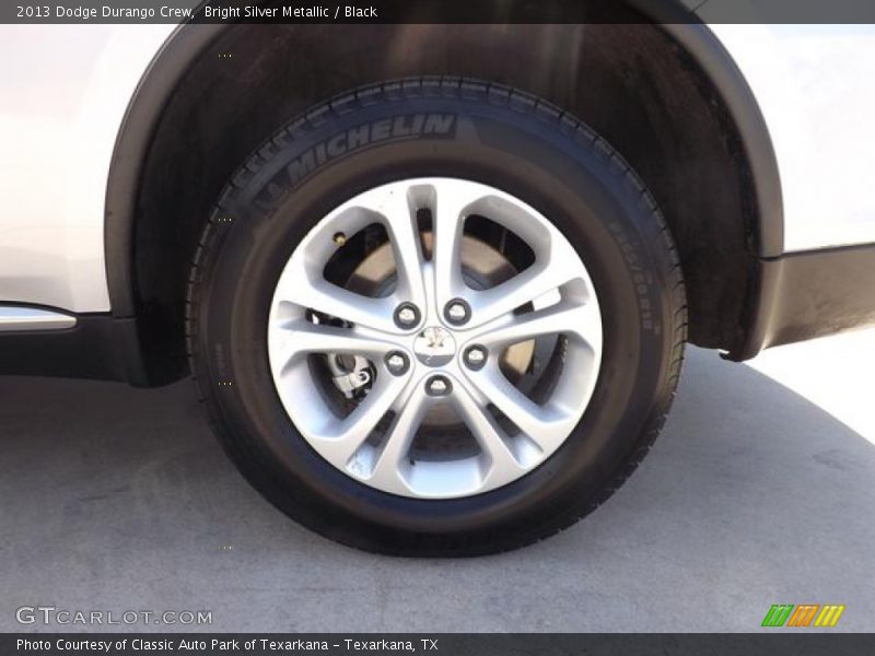 Bright Silver Metallic / Black 2013 Dodge Durango Crew