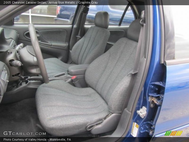 Arrival Blue Metallic / Graphite Gray 2005 Chevrolet Cavalier Sedan