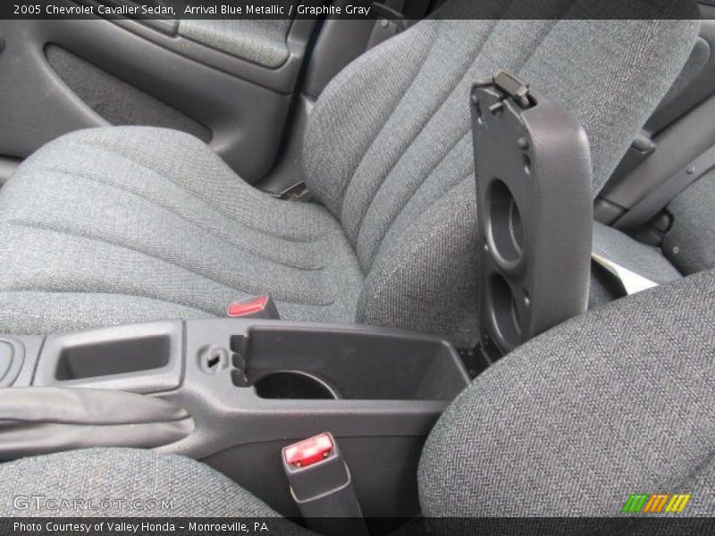Arrival Blue Metallic / Graphite Gray 2005 Chevrolet Cavalier Sedan