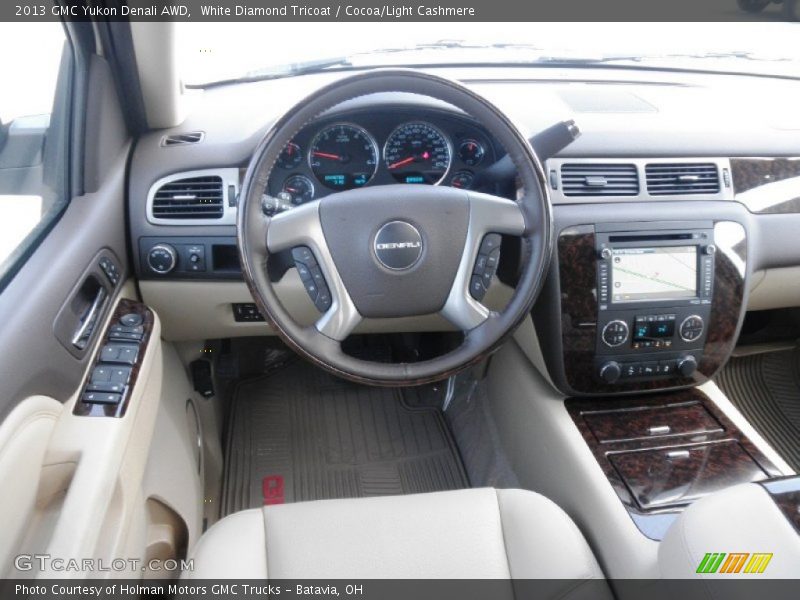 White Diamond Tricoat / Cocoa/Light Cashmere 2013 GMC Yukon Denali AWD