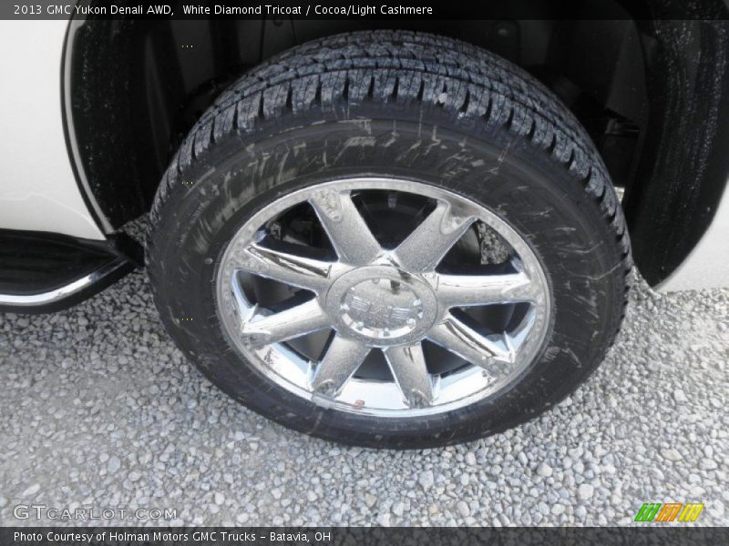White Diamond Tricoat / Cocoa/Light Cashmere 2013 GMC Yukon Denali AWD