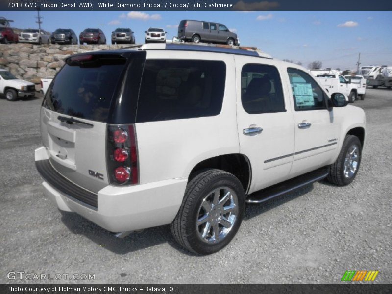 White Diamond Tricoat / Cocoa/Light Cashmere 2013 GMC Yukon Denali AWD