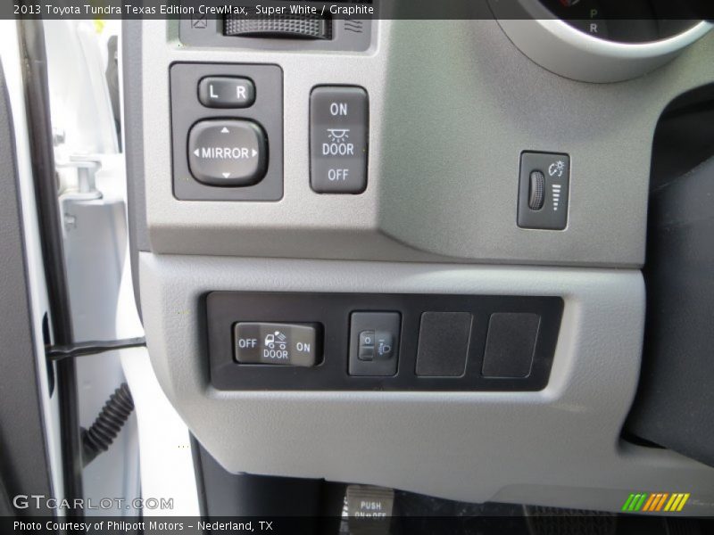 Super White / Graphite 2013 Toyota Tundra Texas Edition CrewMax