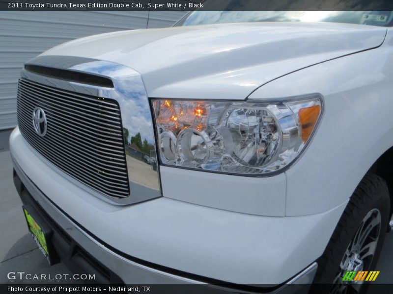 Super White / Black 2013 Toyota Tundra Texas Edition Double Cab
