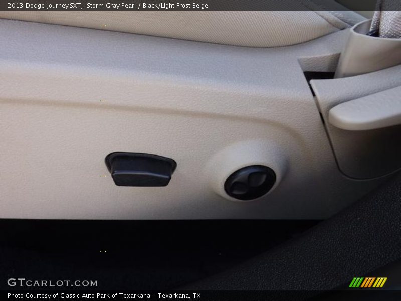 Storm Gray Pearl / Black/Light Frost Beige 2013 Dodge Journey SXT