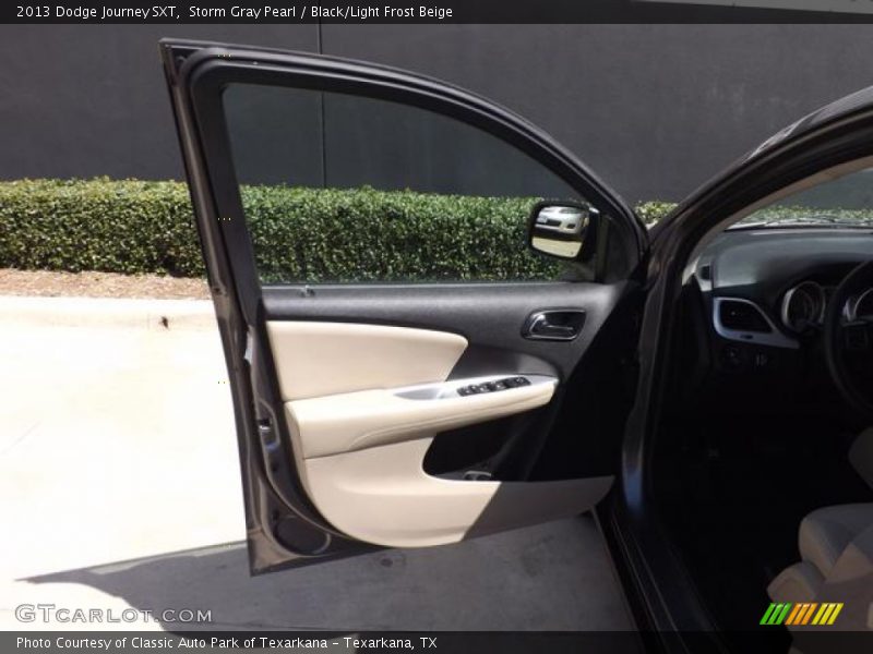 Storm Gray Pearl / Black/Light Frost Beige 2013 Dodge Journey SXT