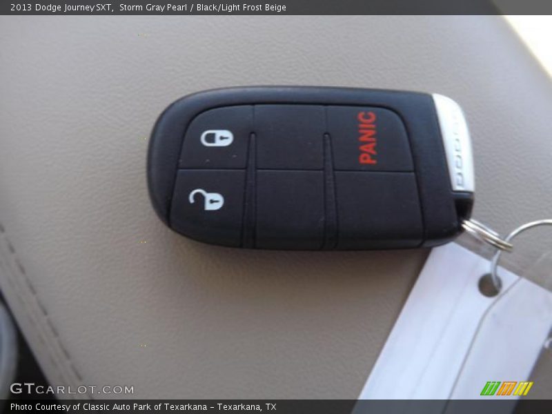 Storm Gray Pearl / Black/Light Frost Beige 2013 Dodge Journey SXT