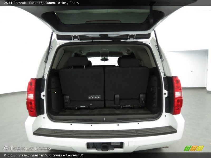 Summit White / Ebony 2011 Chevrolet Tahoe LS