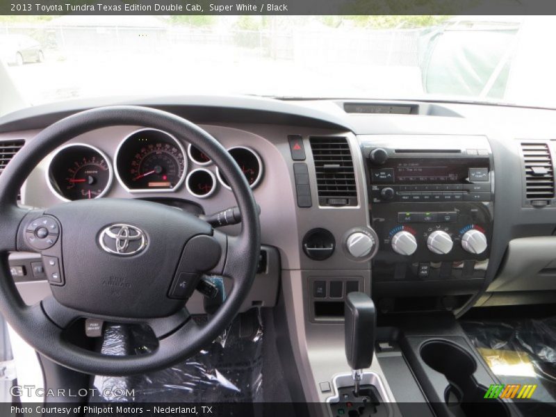 Super White / Black 2013 Toyota Tundra Texas Edition Double Cab