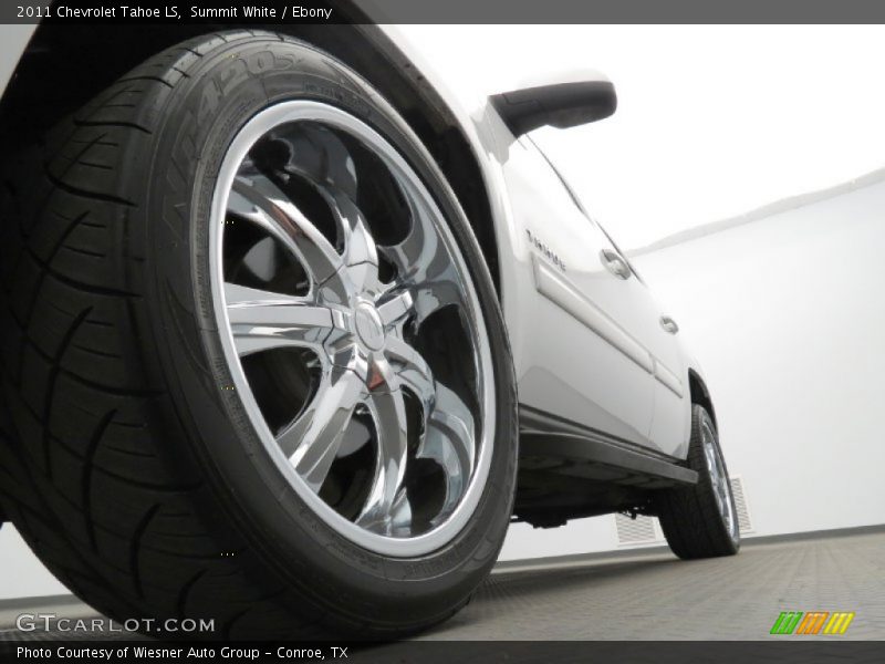 Summit White / Ebony 2011 Chevrolet Tahoe LS