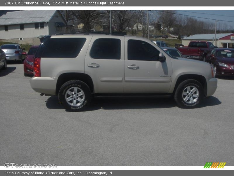 Gold Mist Metallic / Cocoa/Light Cashmere 2007 GMC Yukon SLT 4x4