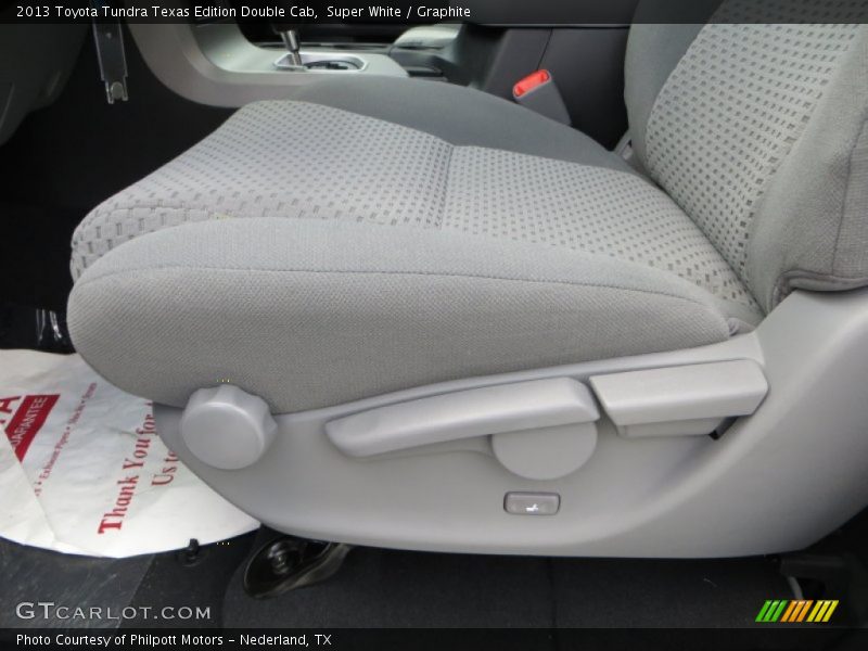 Super White / Graphite 2013 Toyota Tundra Texas Edition Double Cab