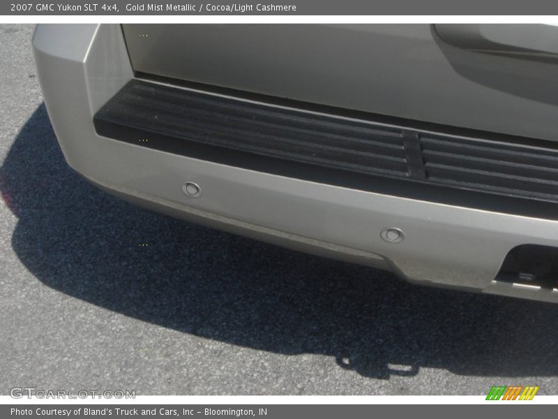 Gold Mist Metallic / Cocoa/Light Cashmere 2007 GMC Yukon SLT 4x4