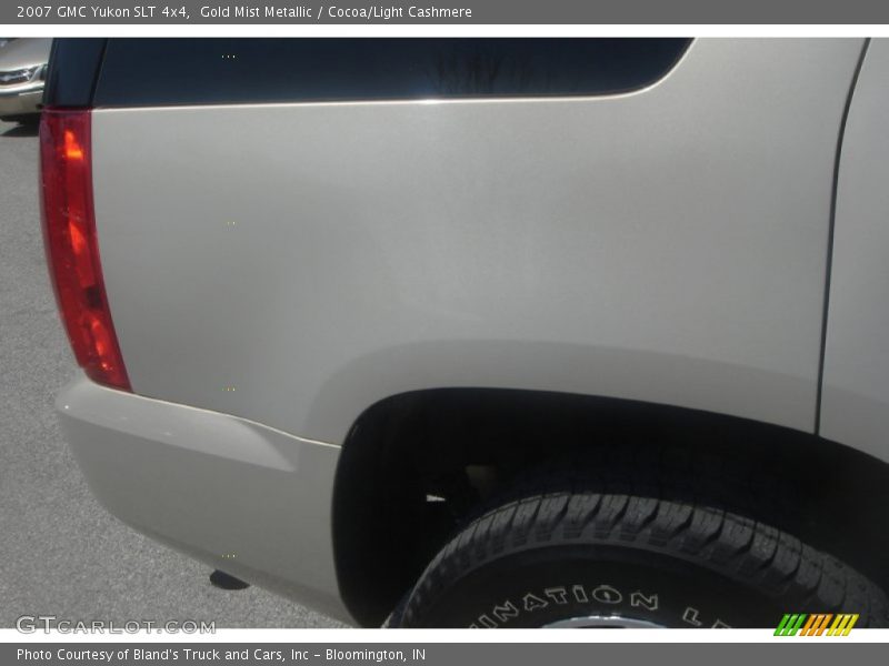 Gold Mist Metallic / Cocoa/Light Cashmere 2007 GMC Yukon SLT 4x4