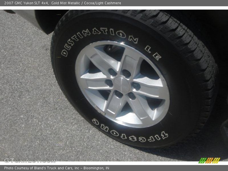 Gold Mist Metallic / Cocoa/Light Cashmere 2007 GMC Yukon SLT 4x4