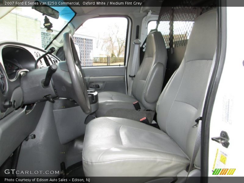 Oxford White / Medium Flint Grey 2007 Ford E Series Van E250 Commercial