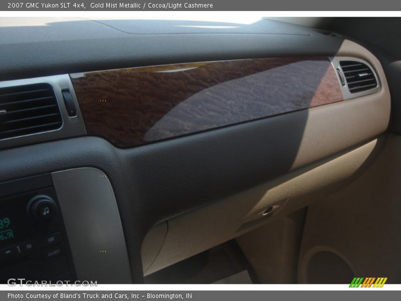 Gold Mist Metallic / Cocoa/Light Cashmere 2007 GMC Yukon SLT 4x4