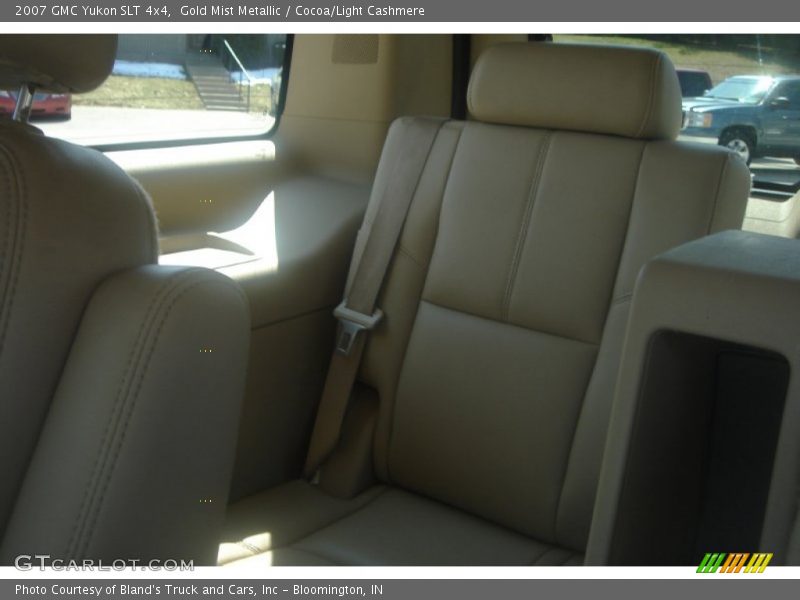 Gold Mist Metallic / Cocoa/Light Cashmere 2007 GMC Yukon SLT 4x4